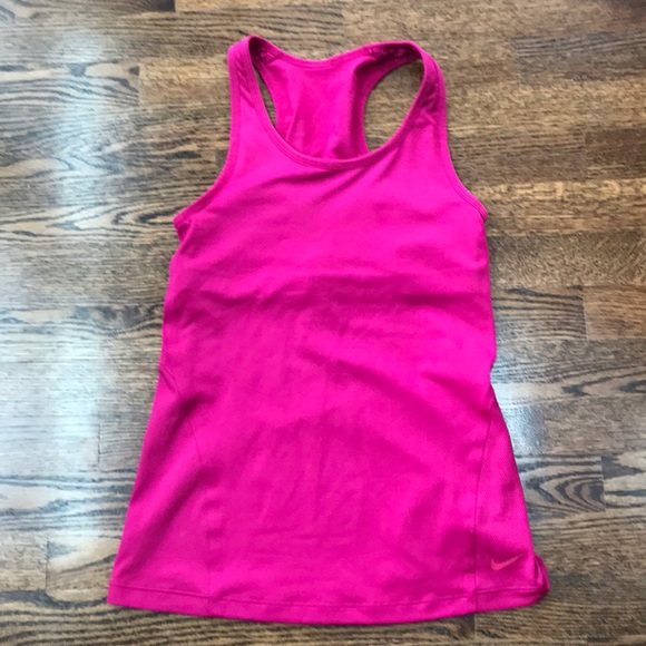 Nike Tops - Nike tank